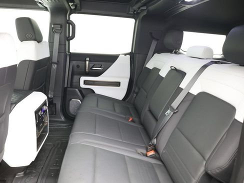 Used 2024 GMC Hummer EV 2X w/ Extreme Off-Road Package AWD/4WD image 18
