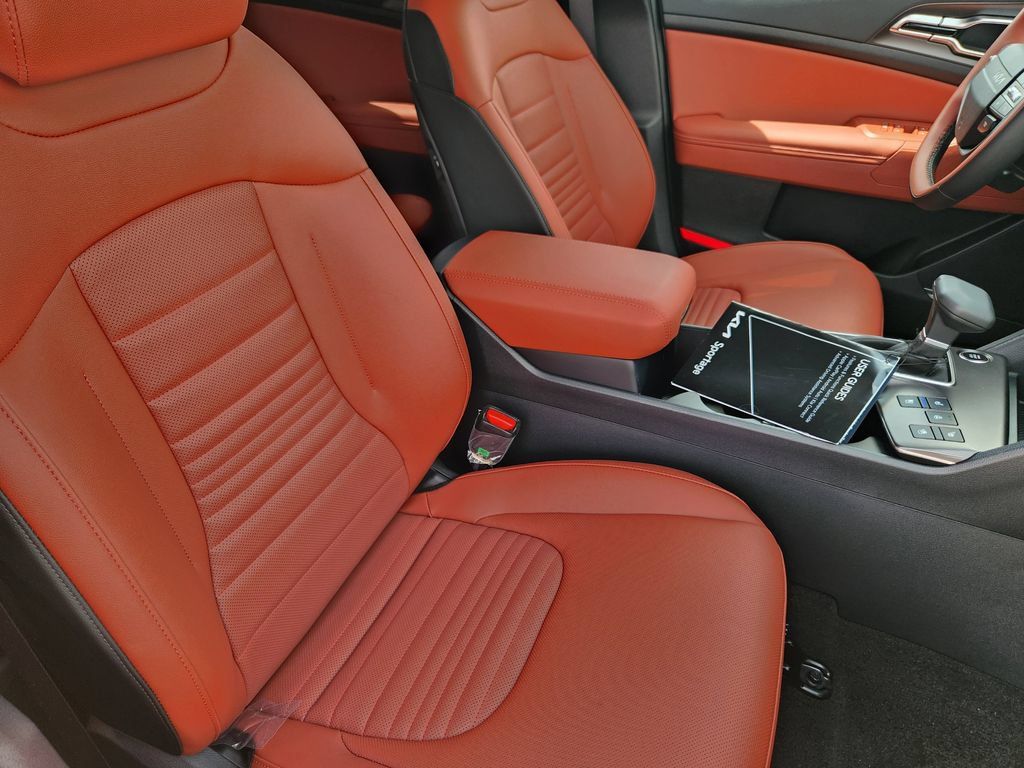 New 2026 Kia Sportage SX AWD/4WD image 14