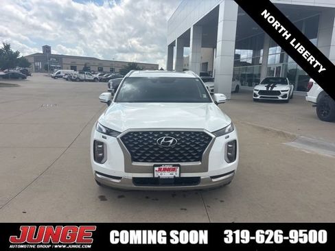 Used 2022 Hyundai Palisade Calligraphy AWD/4WD image 2