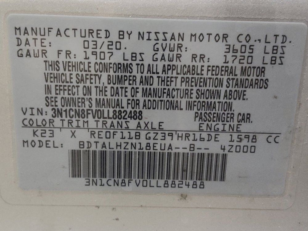 Used 2020 Nissan Versa SR FWD image 33
