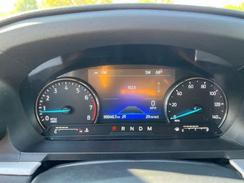 Used 2020 Ford Explorer XLT w/ Equipment Group 202A image 39