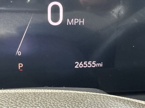 Used 2025 Buick Envista Sport Touring image 14