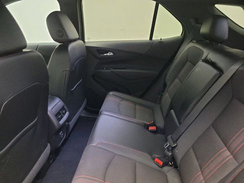 Used 2023 Chevrolet Equinox RS FWD image 18