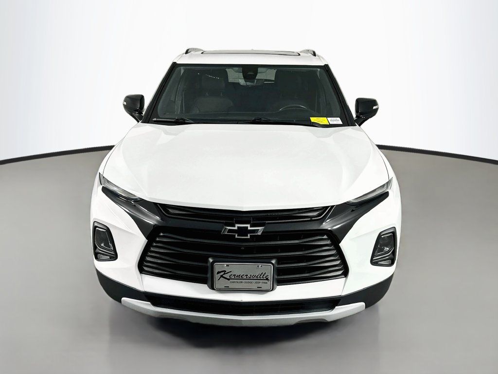 Used 2020 Chevrolet Blazer LT w/ Redline Edition FWD image 2