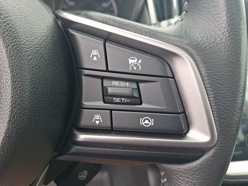 Certified 2025 Subaru Outback Limited AWD/4WD image 23