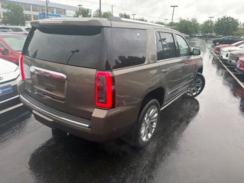 Used 2016 GMC Yukon Denali w/ Open Road Package AWD/4WD image 5