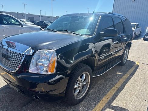 Used 2008 GMC Yukon Denali AWD/4WD image 7