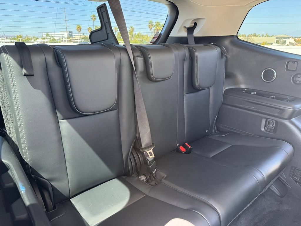 Used 2022 Subaru Ascent Touring AWD/4WD image 19