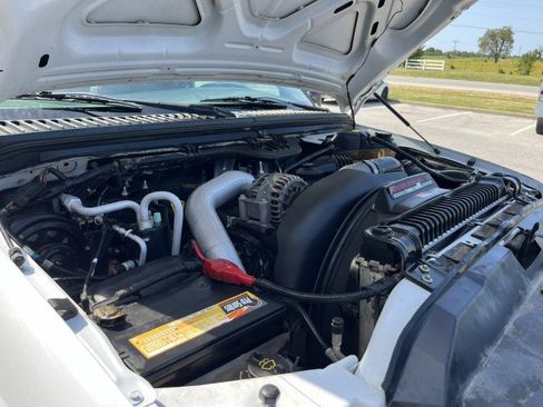 Used 2007 Ford F550 4x4 Regular Cab Super Duty image 20