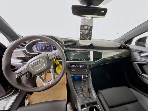 New 2025 Audi Q3 2.0T Premium Plus image 24