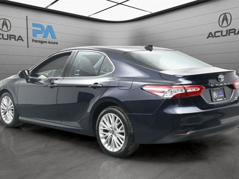 Used 2020 Toyota Camry XLE image 22