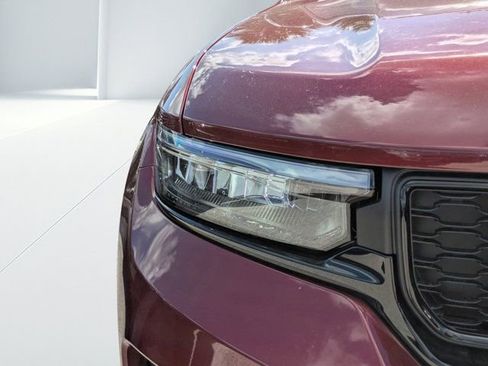 New 2025 Jeep Grand Cherokee Limited w/ Black Appearance Package AWD/4WD image 8