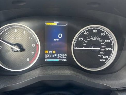 Used 2023 Subaru Forester Premium AWD/4WD image 1