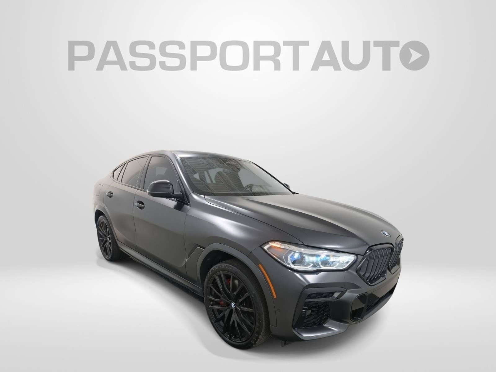 Used 2022 BMW X6 M50i w/ Executive Package AWD/4WD image 4