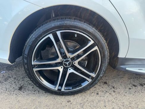 Used 2019 Mercedes-Benz GLE 43 AMG 4MATIC image 13