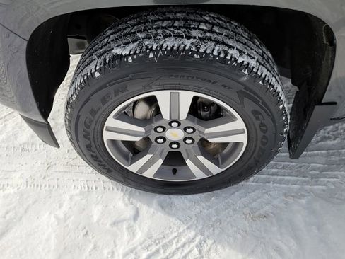 Used 2015 Chevrolet Colorado LT w/ LT Convenience Package image 6