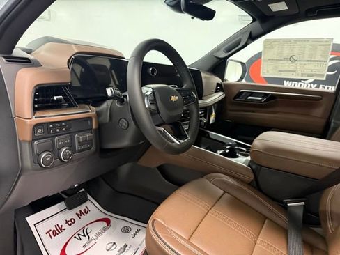 New 2026 Chevrolet Tahoe High Country image 13