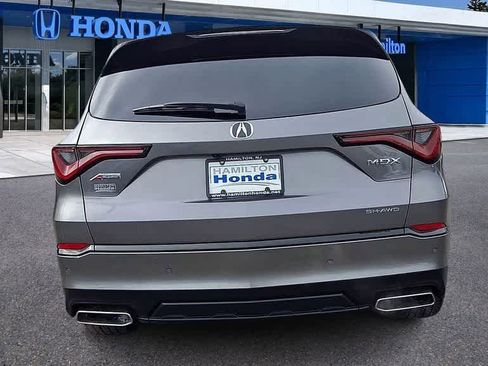 Used 2023 Acura MDX A-Spec image 7