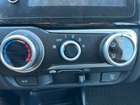 Used 2020 Honda Fit Sport image 21