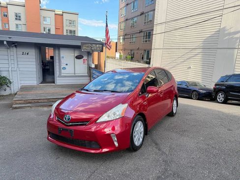 Used 2012 Toyota Prius V Two FWD image 7