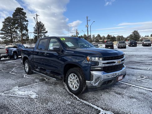 Used 2019 Chevrolet Silverado 1500 LT w/ All-Star Edition image 2