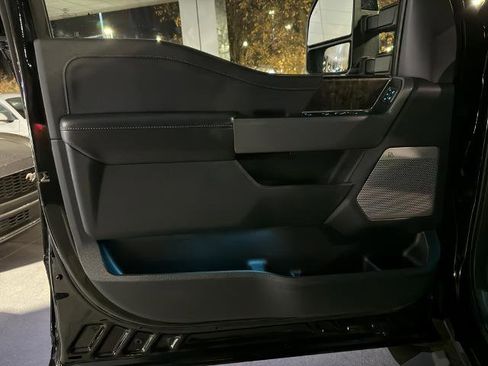 Certified 2023 Ford F350 Lariat w/ Lariat Ultimate Package image 21