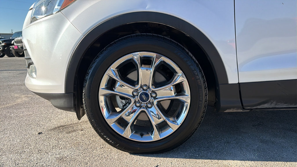 Used 2015 Ford Escape SE w/ Equipment Group 201A FWD image 9