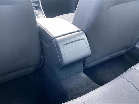 Used 2024 Volkswagen Jetta S image 33