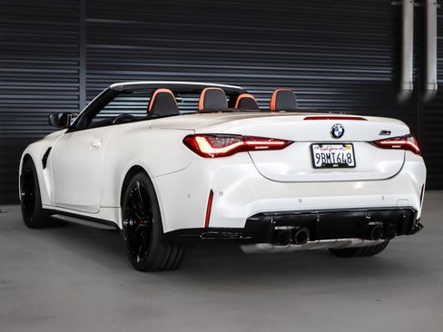 Used 2022 BMW M4 xDrive Competition AWD/4WD image 2