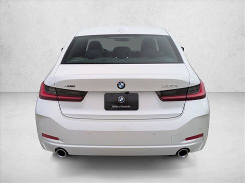 Used 2026 BMW 330i xDrive Sedan AWD/4WD image 8