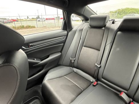 Used 2022 Honda Accord Sport image 31