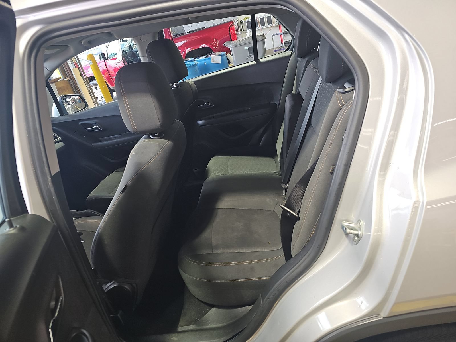 Used 2019 Chevrolet Trax LS FWD image 10