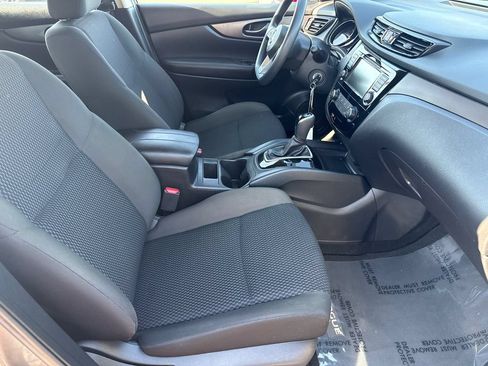 Used 2021 Nissan Rogue Sport S FWD image 10