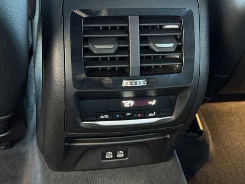 Used 2024 BMW X4 xDrive30i w/ Parking Assistance Package image 31