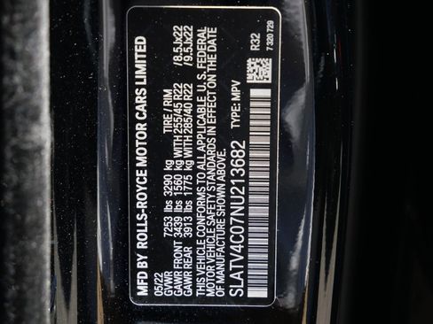 Used 2022 Rolls-Royce Cullinan w/ Cullinan Package AWD/4WD image 22