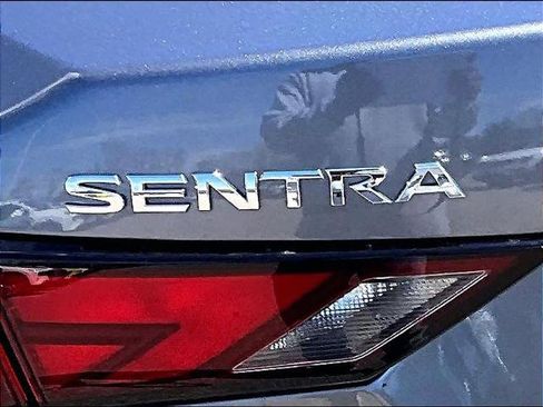 Certified 2024 Nissan Sentra SV FWD image 26