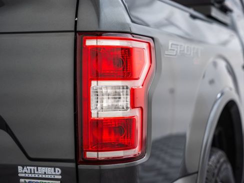Used 2019 Ford F150 XLT w/ Equipment Group 302A Luxury AWD/4WD image 8