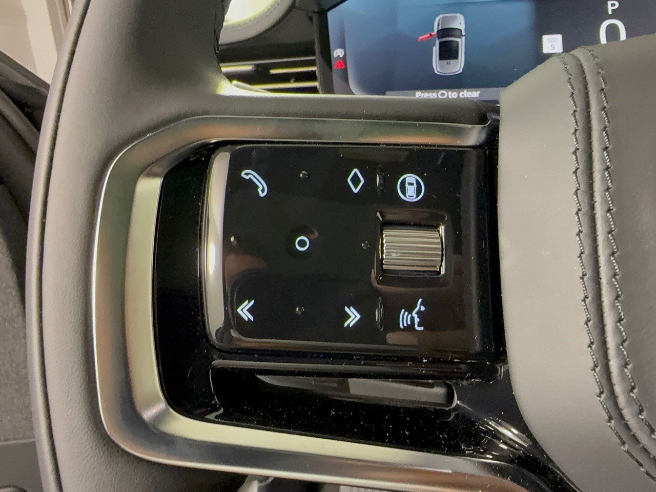 New 2027 Land Rover Range Rover Sport SE AWD/4WD image 18