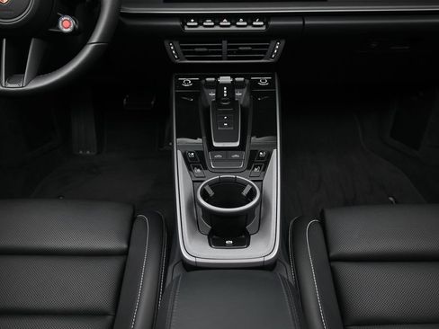 Certified 2026 Porsche 911 Targa 4S AWD/4WD image 11