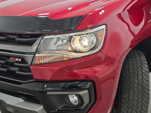 Used 2022 Chevrolet Colorado Z71 AWD/4WD image 30