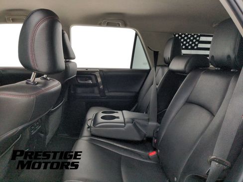 Used 2019 Toyota 4Runner TRD Off-Road Premium AWD/4WD image 28