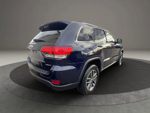 Used 2018 Jeep Grand Cherokee Laredo RWD image 5