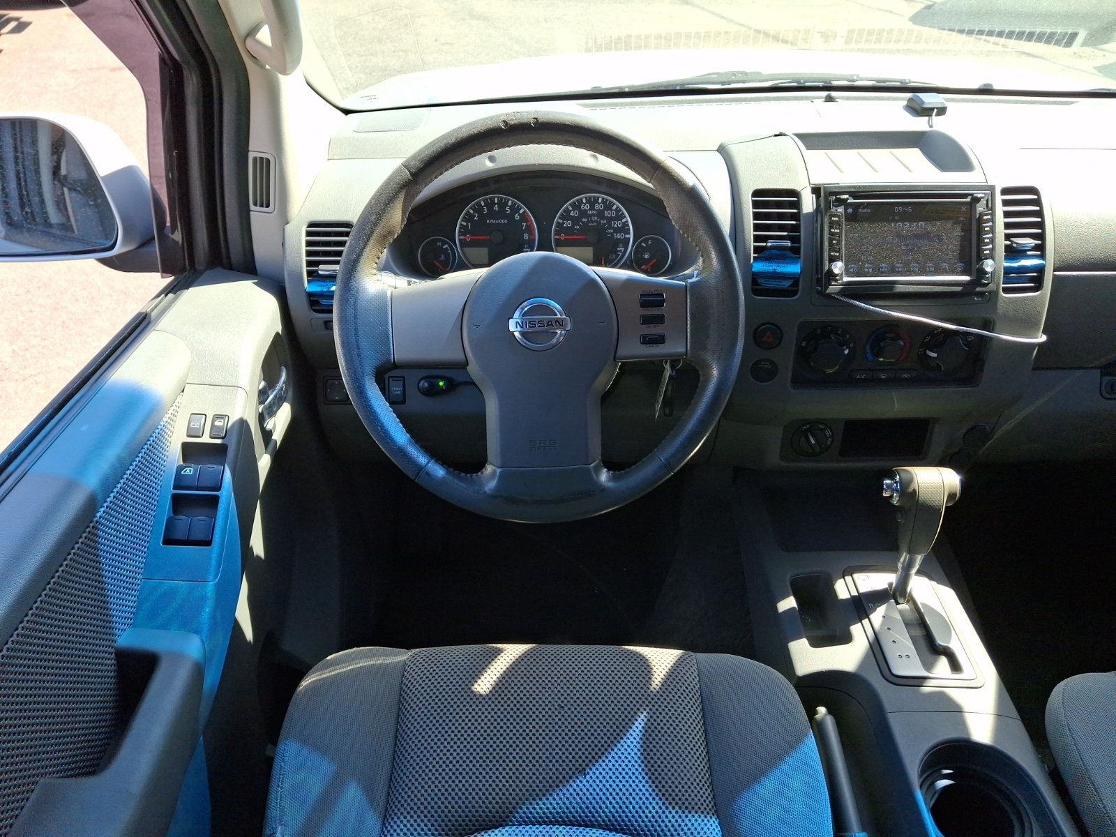 Used 2006 Nissan Frontier LE AWD/4WD image 13