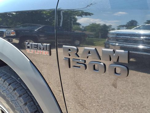 Used 2017 RAM 1500 Rebel w/ Luxury Group AWD/4WD image 11