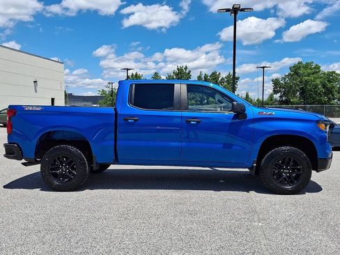 Used 2022 Chevrolet Silverado 1500 Custom Trail Boss AWD/4WD image 10