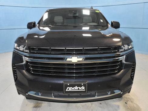 Used 2023 Chevrolet Suburban LT w/ LT Signature Package AWD/4WD image 26