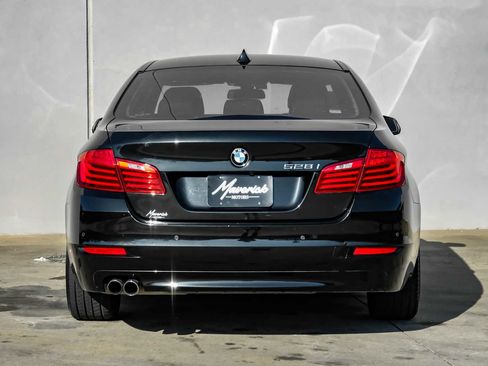 Used 2016 BMW 528i Sedan image 10