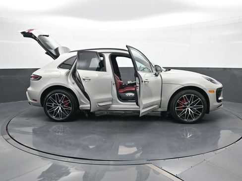 New 2026 Porsche Macan S AWD/4WD image 34