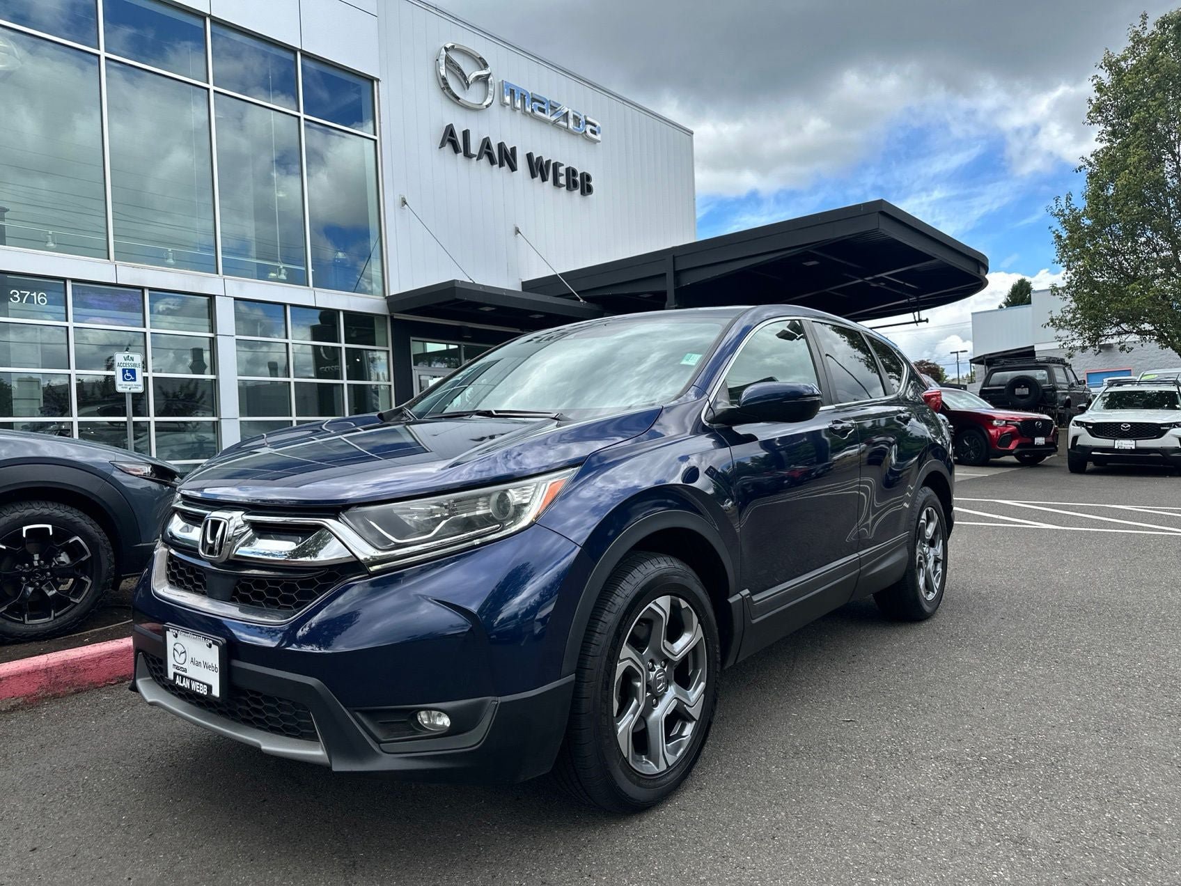 Used 2019 Honda CR-V EX-L image 1