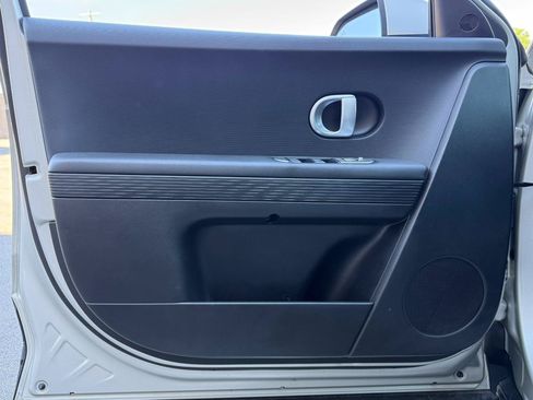 Used 2024 Hyundai Ioniq 5 SEL RWD image 24